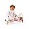 7242 4 janod postylka pro panenku candy chic