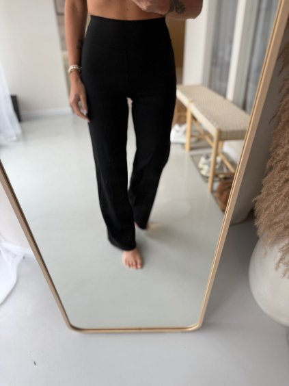 93ea36d0 23e4 4d17 88e9 f7f00813050a