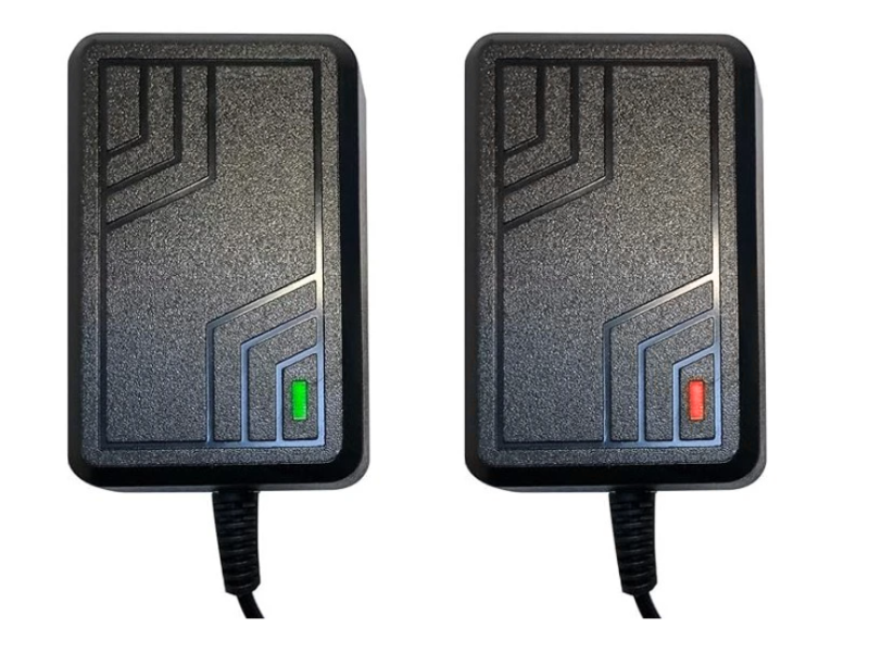 nabijecka-pro-detska-elektricka-vozitka-kontrolka-ukazatel-kapacity-baterie