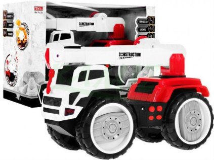 Velké nákladní auto se setrvačníkem a zvuky
