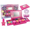 Kosmetická sada s lakem na nehty a příslušenstvím (5)