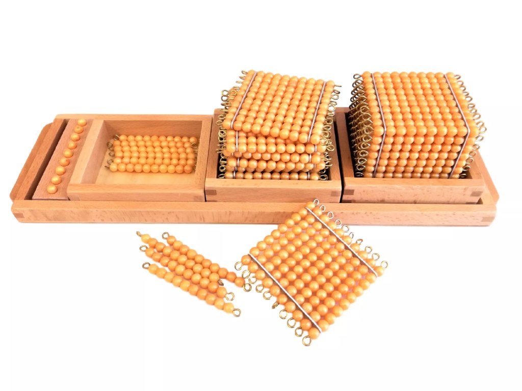 Moyo Montessori  Moyo Montessori Deviatková hra s podnosom