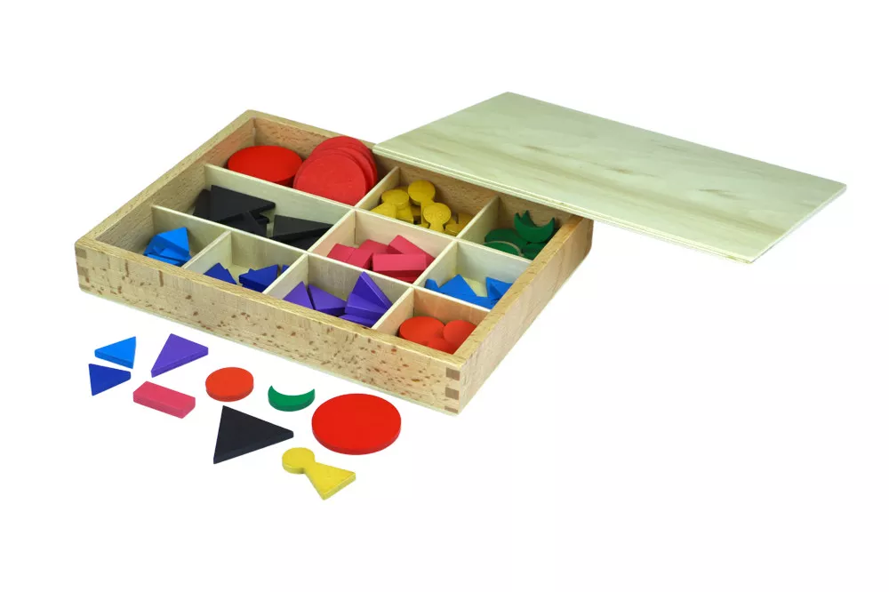 Moyo Montessori  Moyo Montessori Drevené gramatické symboly s krabičkou