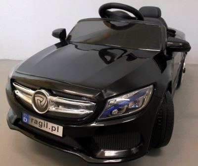 Elektrické autíčko Cabrio M4 v čiernej farbe
