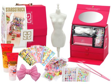 Un kit creativ pentru frumusețe într-o carcasă pentru crearea accesoriilor de modă