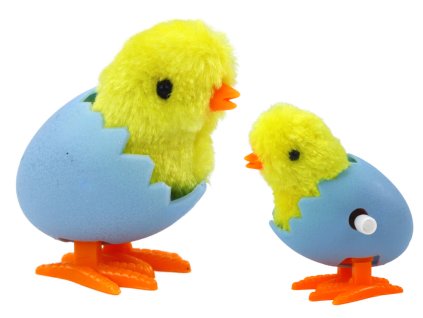 Pui săritor într-o cochilie pe un lăstar galben de pluș