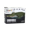 Crocodil RC plutind pe apă cu telecomandă