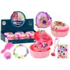 Un set de valize și cutii de bijuterii, o inimă, o cutie pentru bijuterii și accesorii MIX