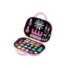 Trusa de machiaj și unghii într-o pungă de cosmetice roz