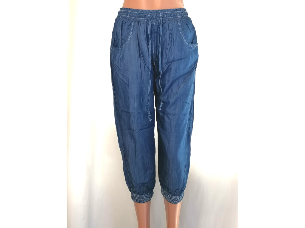 Dámské kalhoty 3/4 s kapsami