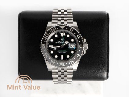 Rolex GMT-Master II "Bruce Wayne" Jubilee 126710GRNR