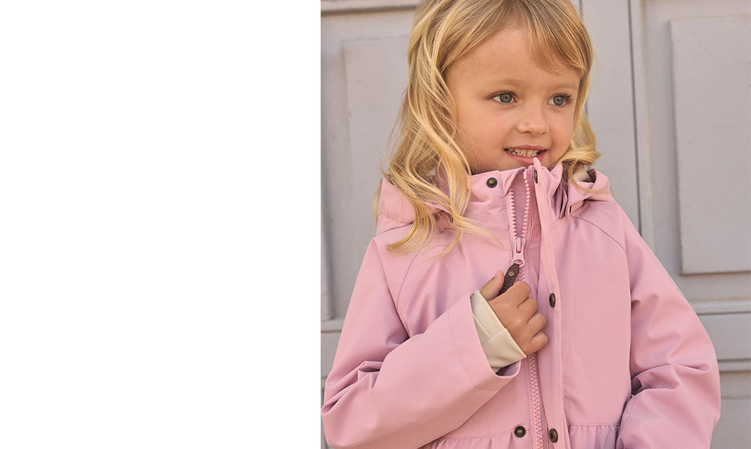 obrazok dievčaťa pre kategóriu dievcenske oblecenie