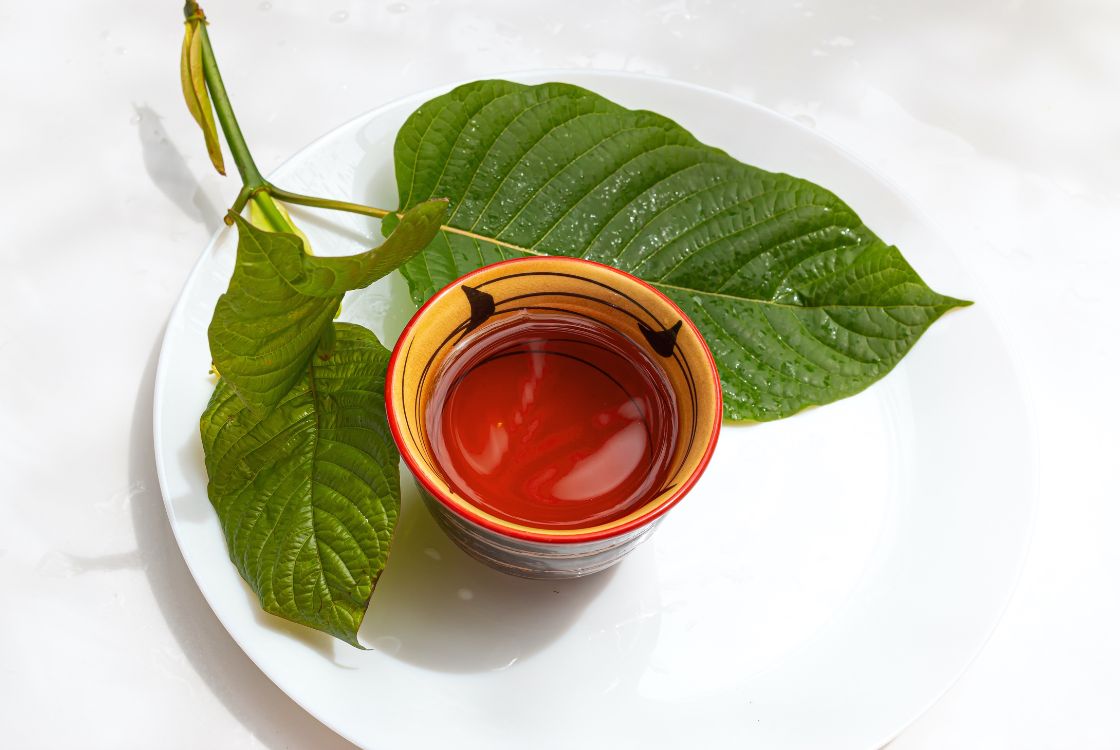 Forget green - discover the effects of red kratom!