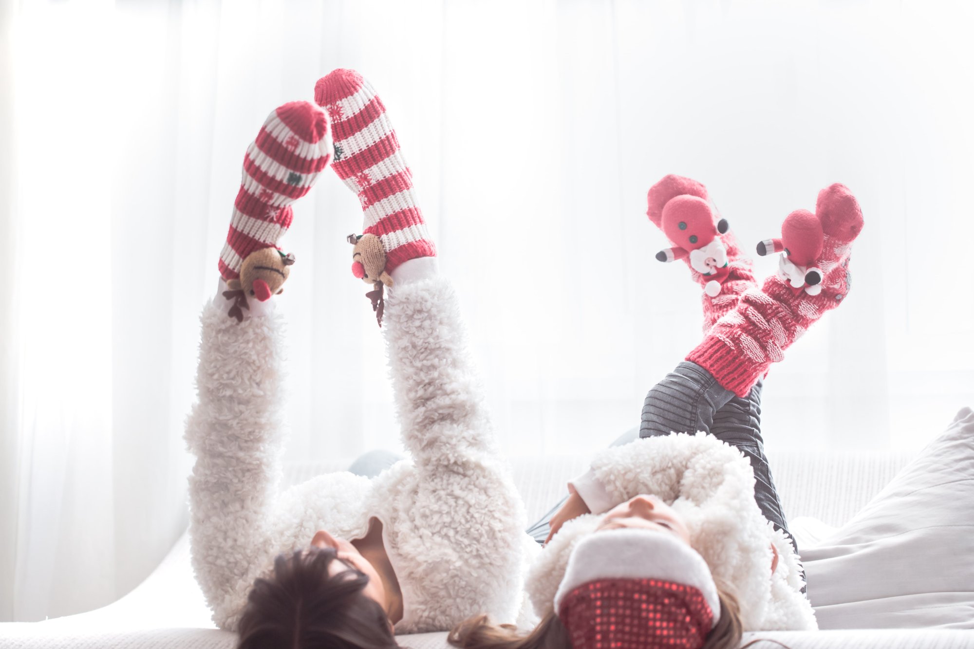 Zimní výbava pro děti: nezapomeňte na kvalitní ponožky