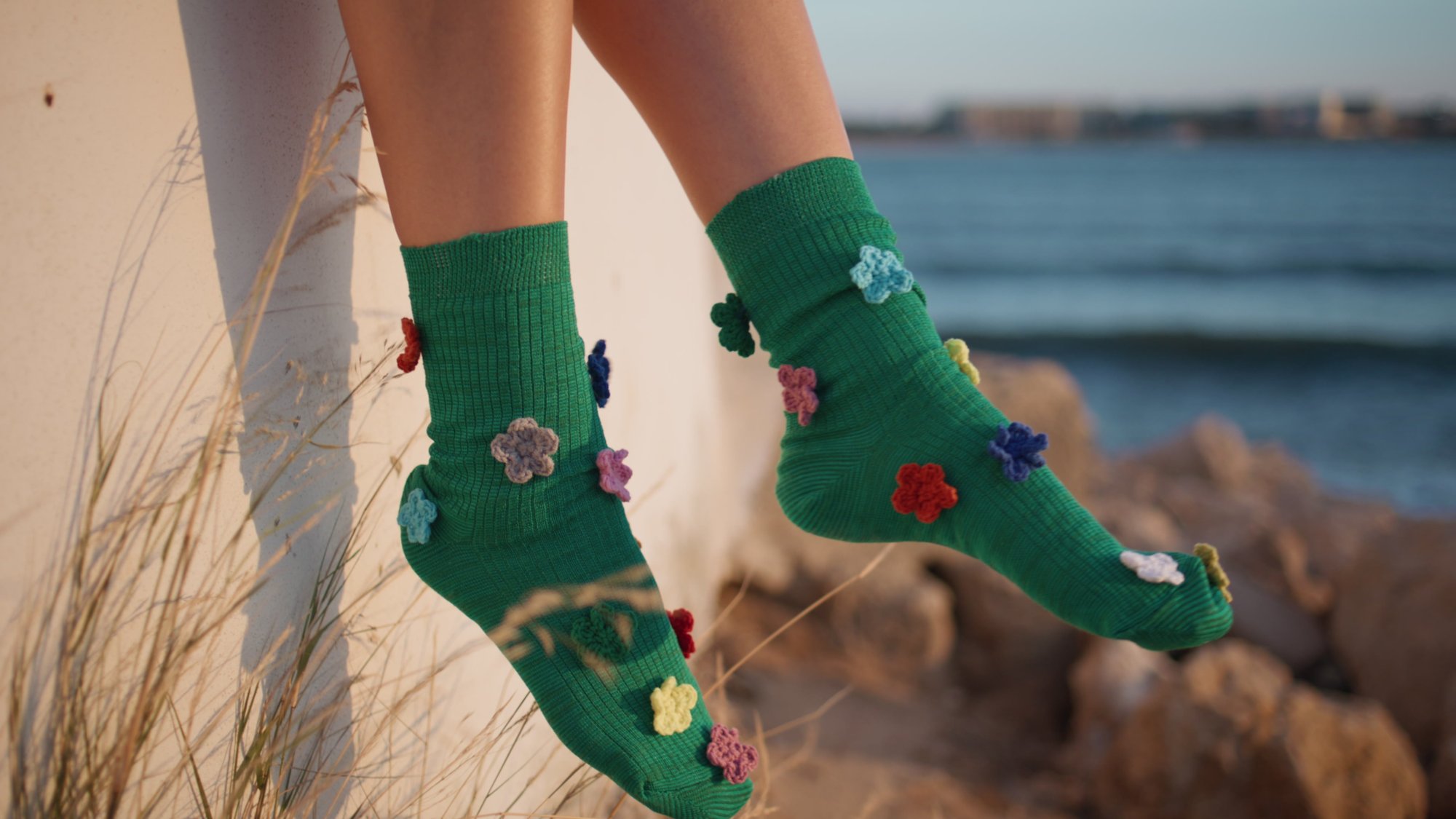 Vysoké vs. nízké dámské ponožky – jaké ponožky zvolit podle příležitosti?