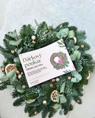Ještě přemýšlíš, jaký dárek darovat? Daruj chvíli pro sebe 🧡 Dárkový poukaz na kreativní workshop, věnec na míru nebo...