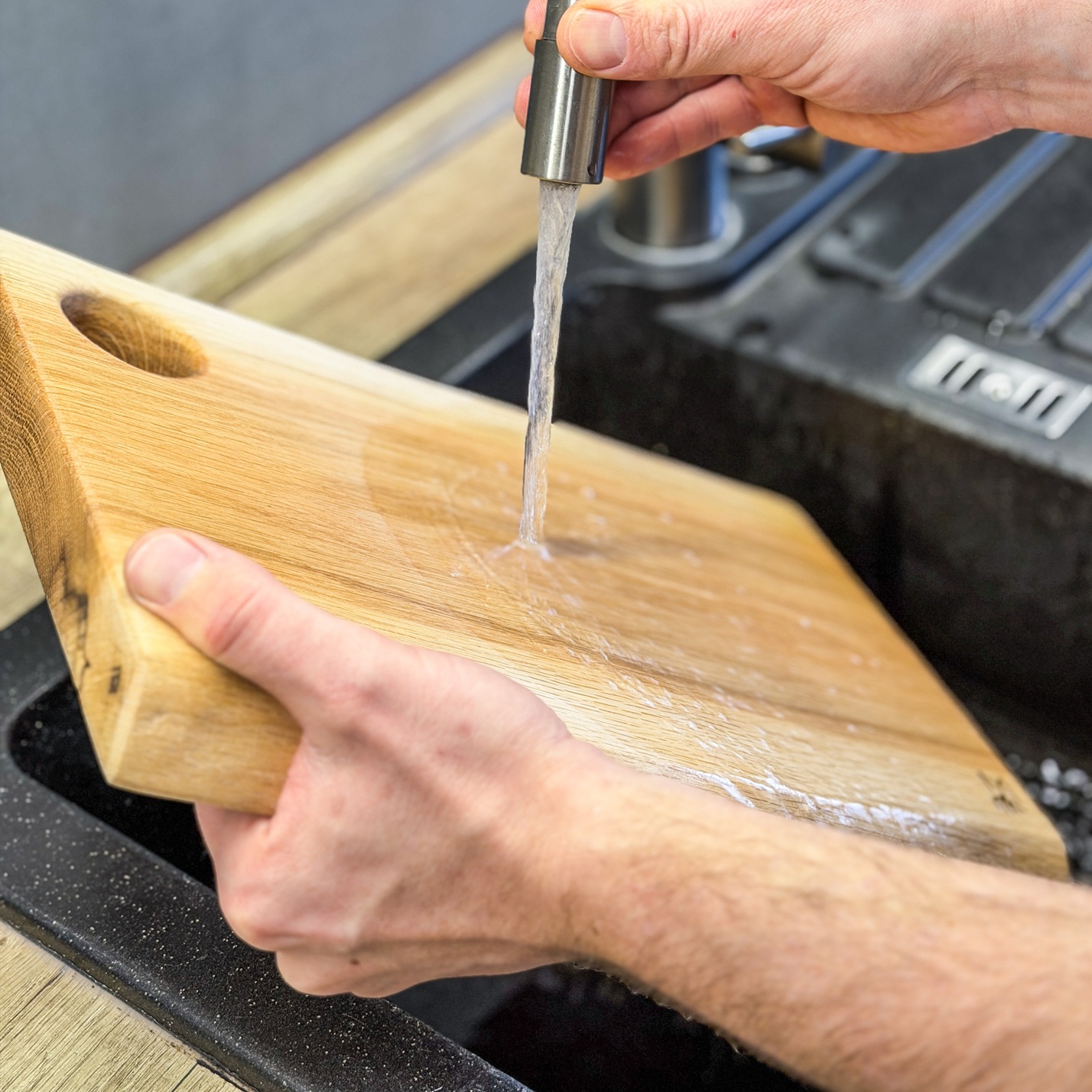 Jak správně pečovat o dřevěné krájecí prkénko