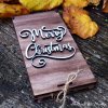 Ručně vyráběná dřevěná krabička s nápisem „Merry Christmas“ – originální obal na peníze, poukazy nebo dárkových poukazů. Stylový způsob, jak darovat vánoční radost. handmade by Mirkys