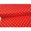 Bavlněné plátno Domestik s červeným vzorem puntíků 10 mm na světlém podkladu, ideální pro ložní povlečení, prostěradla a hravý domácí textil.