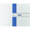 Plátno Domestik v modrých zdravotnických pruzích, pevná bavlna pro ložní povlečení, prostěradla a profesní textil s vysokou odolností.