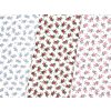 Tkanina Domestik, 100 % bavlněné plátno: bílý podklad s drobnými červenými růžičkami a zelenými lístky – romantický vzor pro povlečení, oděvy a patchwork