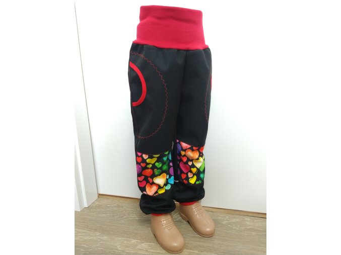 Softshelové kalhoty - černá - srdíčka
