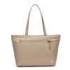 PacsafeW_CarryAllTote_20464207_Taupe_1