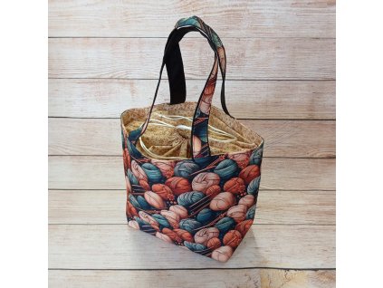 béžovopetrolejová