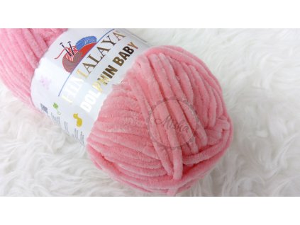 sketch 1570305565234