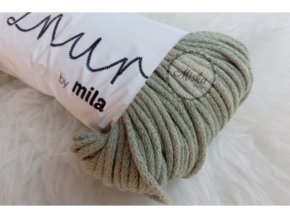 sketch 1569951831670