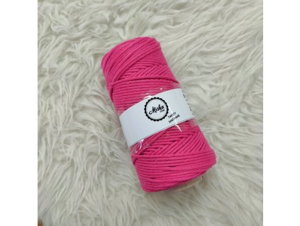 Twisty macramé 3mm 460 fuchsie