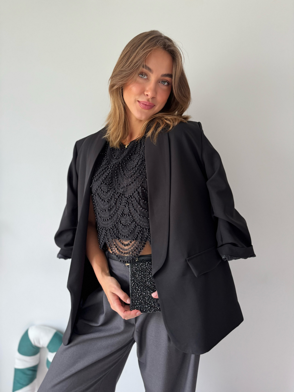 Halenka perličky černá