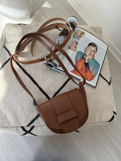 Kabelka crossbody hnědá