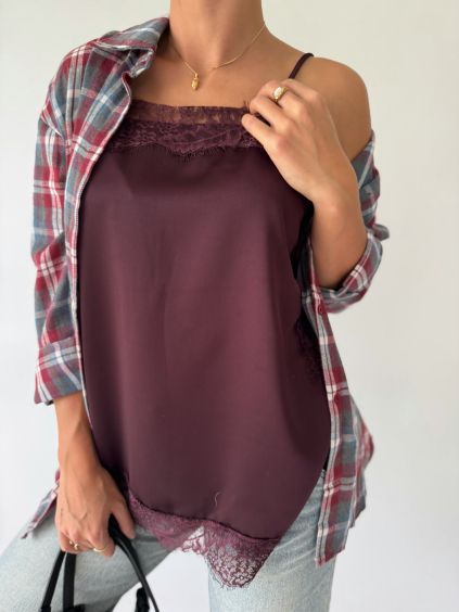 Saténové tílko vínová