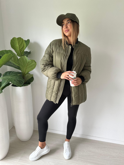 Péřová bunda khaki