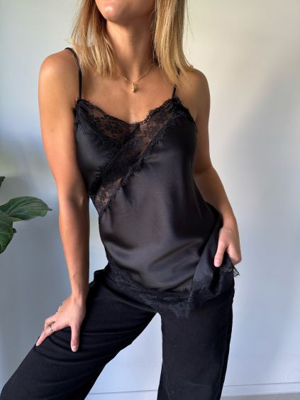 Saténové tílko černá