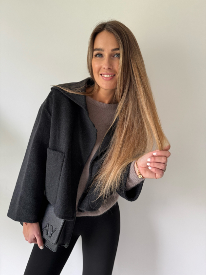 Kabát krátký šedá