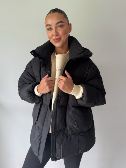 Zimní oversize bunda černá