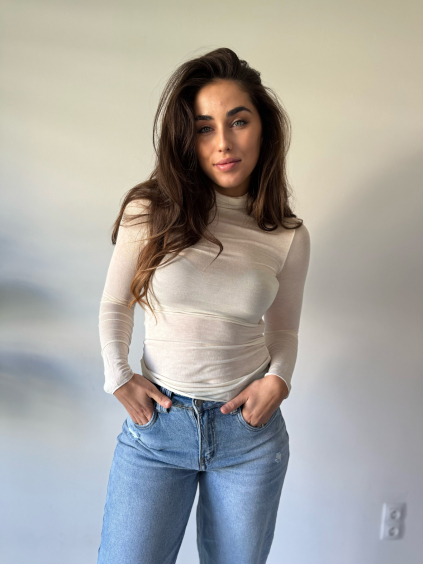 Rolák s kašmírem bílá