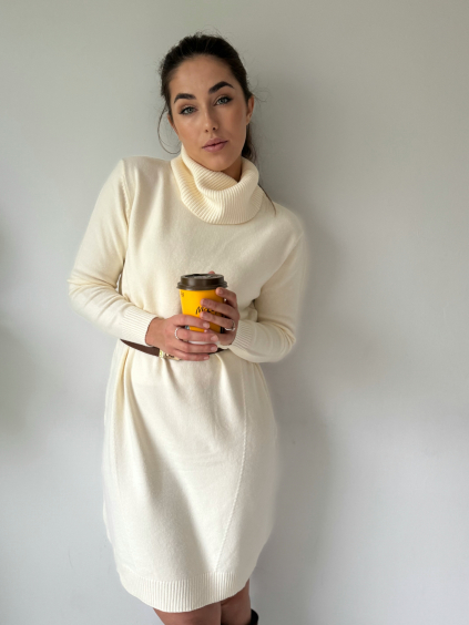 Oversize pletené šaty TISSE smetanová