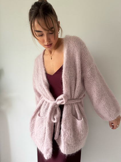 Mohérový cardigan pudrová