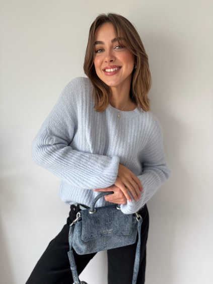 Svetřík Alpaca modrá