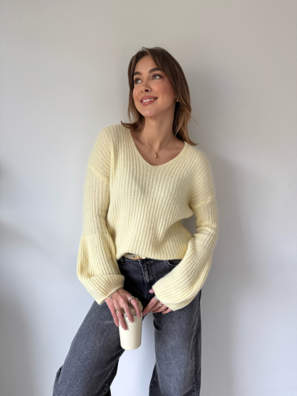 Svetřík Alpaca V žlutá