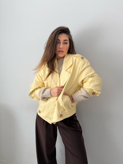 Koženková bunda žlutá