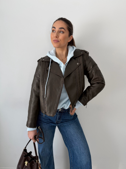 Křivák koženkový - hnědá