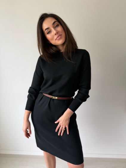 Svetrové šaty černá