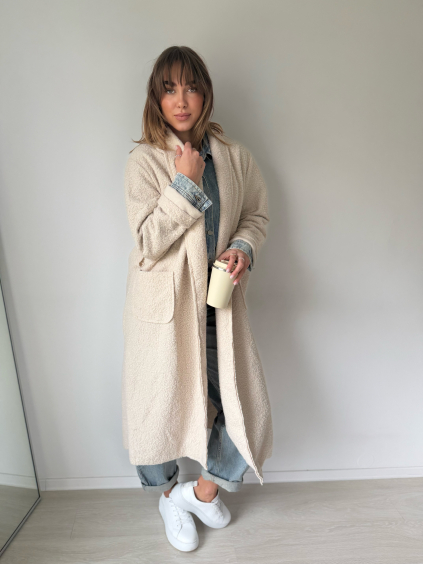 Teddy kabát s páskem krémová