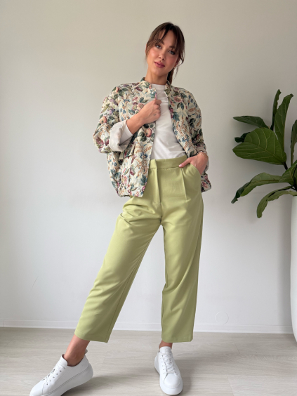 Kalhoty světle zelená