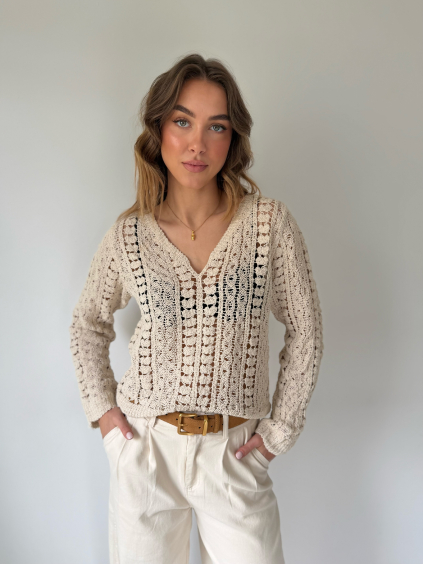 Boho svetřík krémová