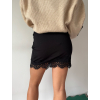 Sukně krátká s krajkou černá